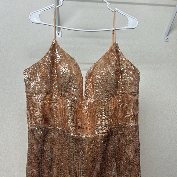 Luxury Rose Gold Dress - Picture 2 of 4